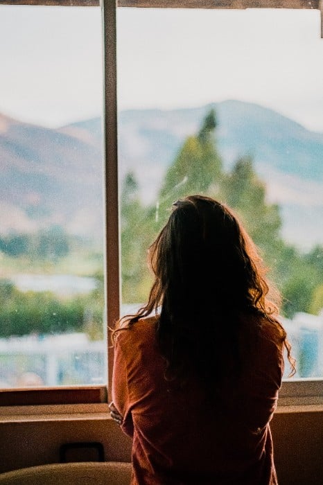 Female MBA applicant contemplating her future