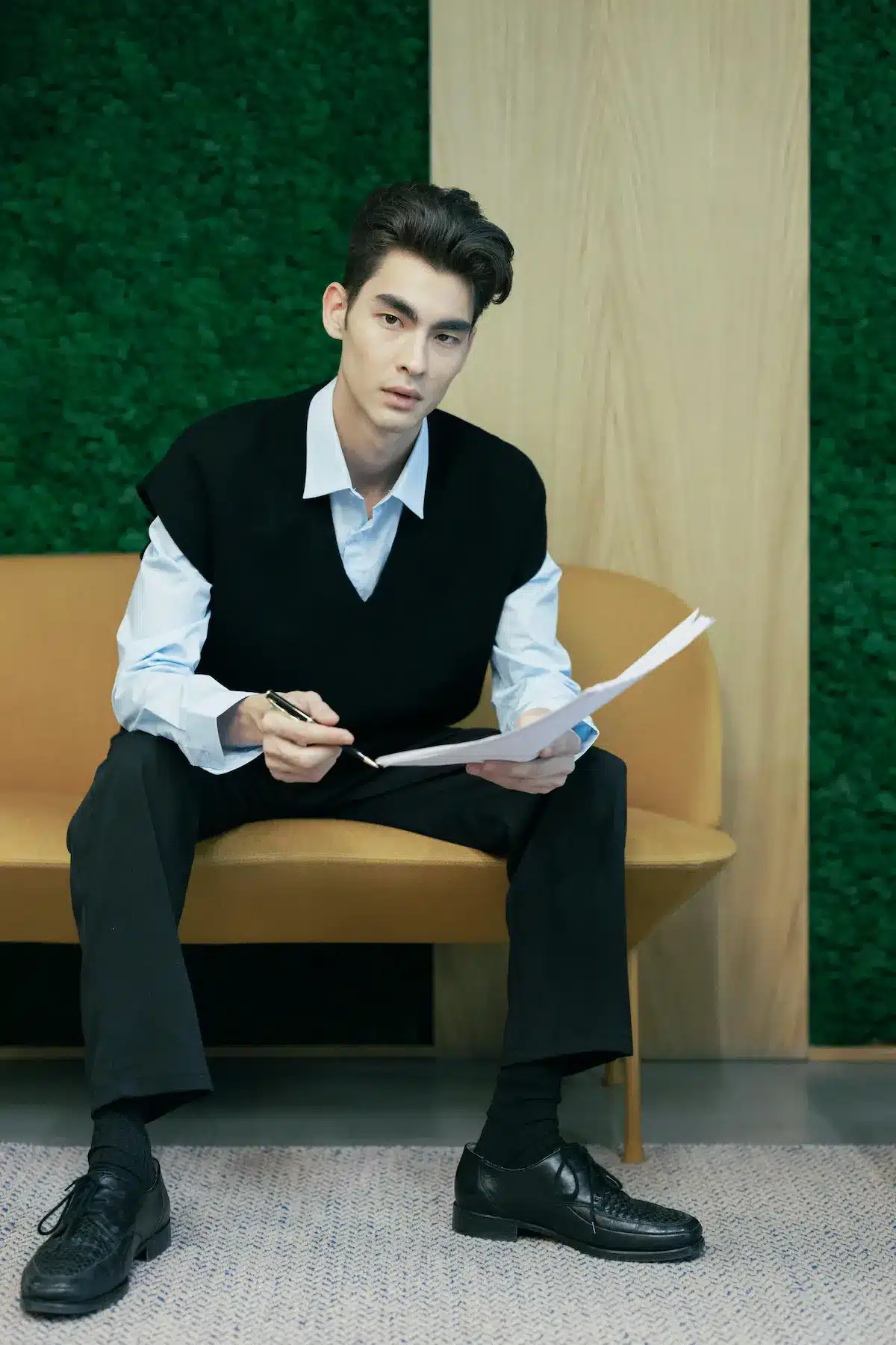 PhD applicant in a Canadian doctoral interview discussing research feasibility with faculty